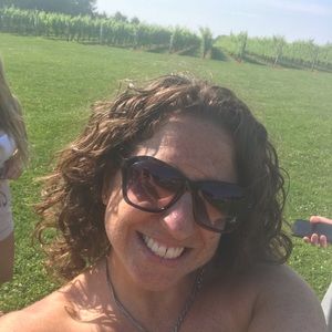 Meet your Posher, Gail